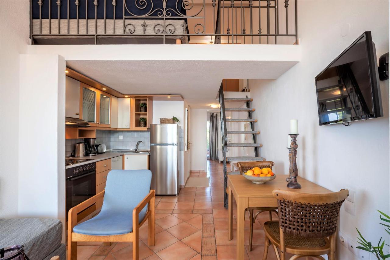 Alterra Vita Apartments 네오스마르마라스 외부 사진